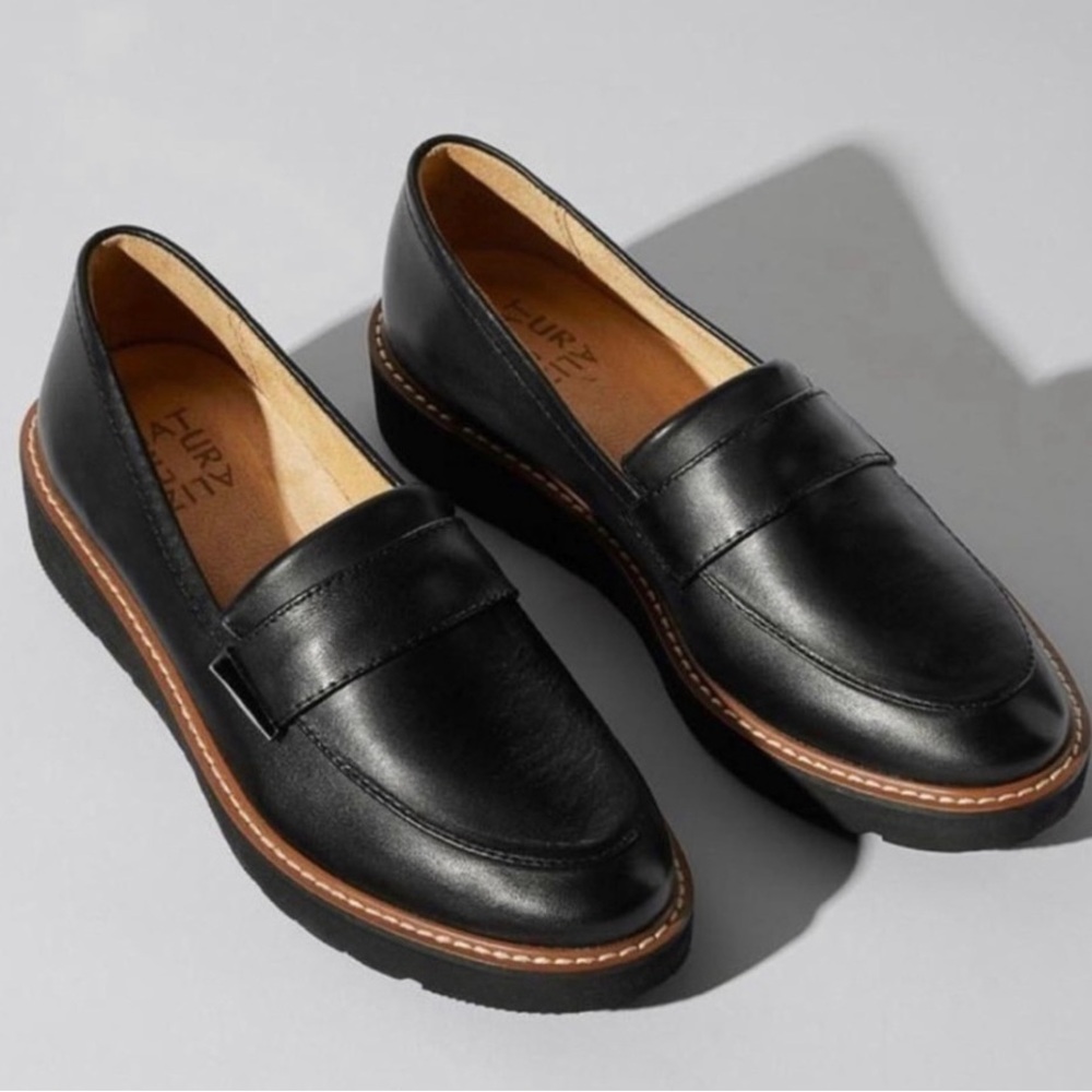 Naturalizer Adiline Black Leather Loafers